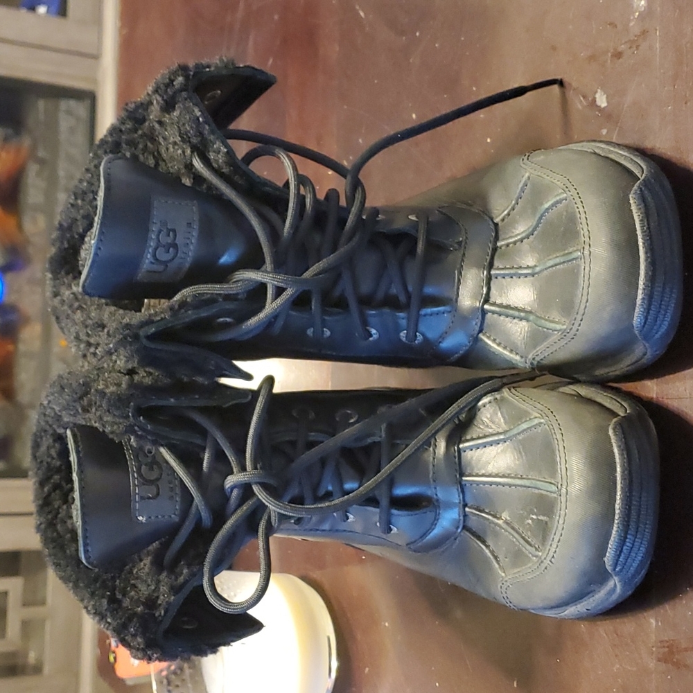 UGG BUTTE WATERPROOF UNISEX BOOTS